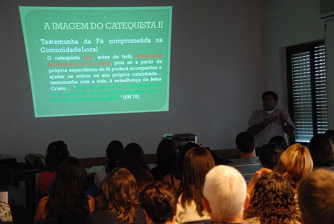 curso_iniciacao_catequistas2013-1