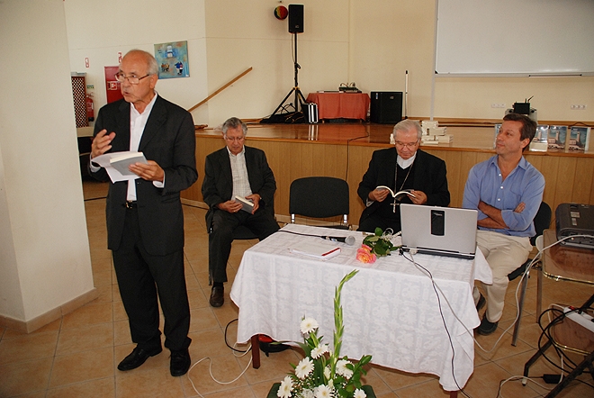 Apresentacao_livro_n_sra_amparo_jesuitas_algarve (2)