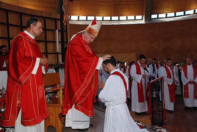 Ordenacao_padre_nelson_rodrigues (41)