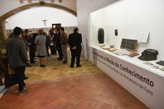 Visita_deputados_ps_exposicao_pentateuco (3)