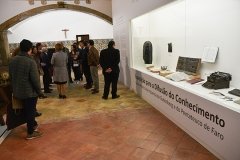 Visita_deputados_ps_exposicao_pentateuco (3)