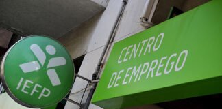 Algarve é das regiões onde o desemprego mais caiu no último trimestre