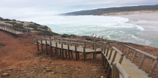Aljezur com praias recuperadas até à abertura da época balnear