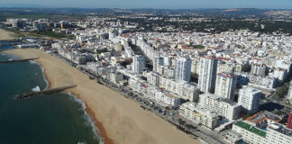 Faixa entre Quarteira e Vale do Lobo entre as mais vulneráveis do país ao avanço do mar