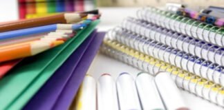 Projeto social atribui material escolar a beneficiários de instituições da Igreja algarvia