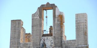 Sinos da Sé de Faro foram retirados para restauro e consolidação