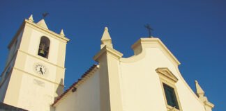 Igreja matriz de Pêra alvo de obras de recuperação