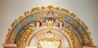 Bispo do Algarve inaugura restauro dos retábulos da igreja de Odeleite