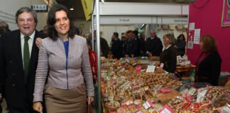 Ministra da Agricultura visitou Festival da Batata Doce e aplaudiu aumento de jovens agricultores no Algarve