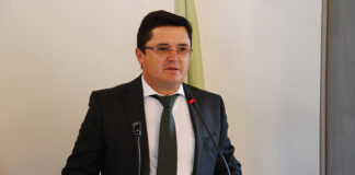 PSD de Alcoutim acusa presidente da Câmara de favorecer amigo, autarca refuta