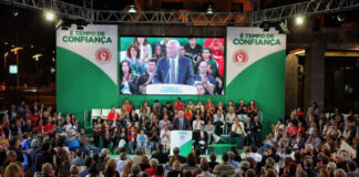 António Costa veio ao Algarve defender investimento na educação