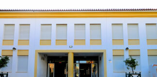 Covid-19: Escola Pinheiro e Rosa encerrada em Faro por caso positivo em funcionária