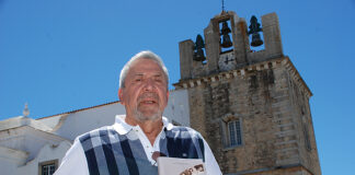 Antigo presidente da Câmara de Faro escreve memórias como ato de “rebeldia” para “fazer justiça”