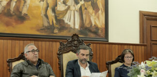 Encontro “Poesia a Sul” leva poemas a espaços públicos da cidade de Olhão