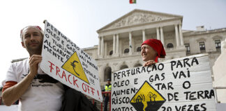 Manifestação vai juntar em Lisboa pessoas de todo o país contra furo de petróleo em Aljezur