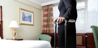 Hoteleiros antecipam manutenção da taxa de ocupação mas subida de preços no verão