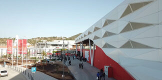 Comércio tradicional no Algarve teme ter pior Natal do que em 2016 por causa do Mar Shopping