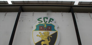 Farense, em jogo de apresentação, venceu Marítimo em estágio no Algarve