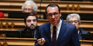 Luís Graça eleito presidente da Federação do PS/Algarve com 98% dos votos