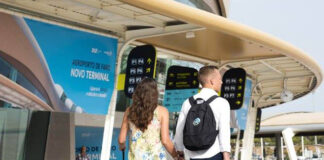 Retirada campanha do aeroporto de Faro que promovia destino francês
