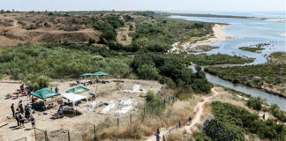 Escavações arqueológicas em Cacela Velha detetam casas de bairro islãmico