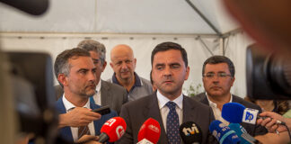 Ministro diz que CP vai alugar comboios a diesel em Espanha para linhas do Oeste e Algarve