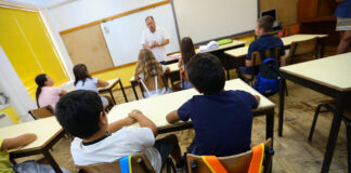 Há alunos no Algarve que continuam sem professores no 2.º período