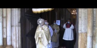 Corpo de Deus 2020 – Bênção do bispo do Algarve à cidade de Faro e à diocese
