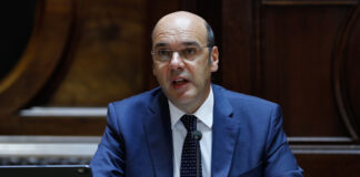 Covid-19: Governo está a preparar um programa específico de apoio ao Algarve