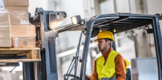 Covid-19: OCDE diz que poderão perder-se mais de 40% dos empregos no Algarve