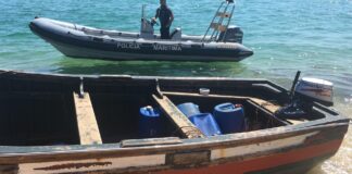 Intercetados 28 migrantes que desembarcaram na ilha Deserta