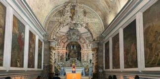 Lausperene: Jovens de paróquias da vigararia de Faro passaram a noite em adoração eucarística