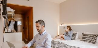 Covid-19: Hotéis no Algarve contornam crise com teletrabalho e estadias de longa duração