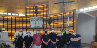 A emissão segue dentro de momentos: a história de «um trabalho colaborativo e em equipa»