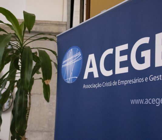 ACEGE Algarve promove jantar-palestra com bispo e CEO da BluePharma para abertura do ano