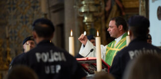 Capelão nacional da PSP lembrou que cada agente deve ser “sereno e valoroso no perigo” à “imagem de Cristo” na cruz