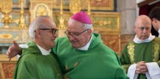 Paróquias de Estoi e Santa Bárbara de Nexe têm novo pároco com diácono associado