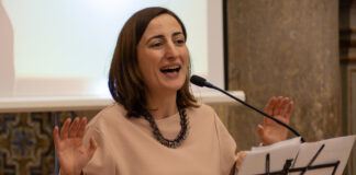 Claudine Pinheiro regressa ao Algarve para concerto de oração em Alvor