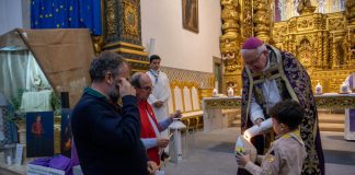 Celebração da campanha de Natal da Cáritas e da ‘Luz de Belém’ ficou marcada pelo apelo à paz e à solidariedade (c/fotorreportagem)