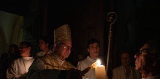 Vigília Pascal: Bispo do Algarve lembrou que a ressurreição de Jesus “mudou o curso da história e do mundo” (c/fotorreportagem)