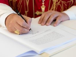 «Magnifica Humanitas»: Encíclica alerta para impacto da desinformação nas democracias