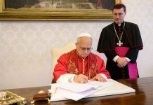 «Magnifica Humanitas»: Papa exige desarmamento tecnológico e rejeita teoria da «guerra justa»