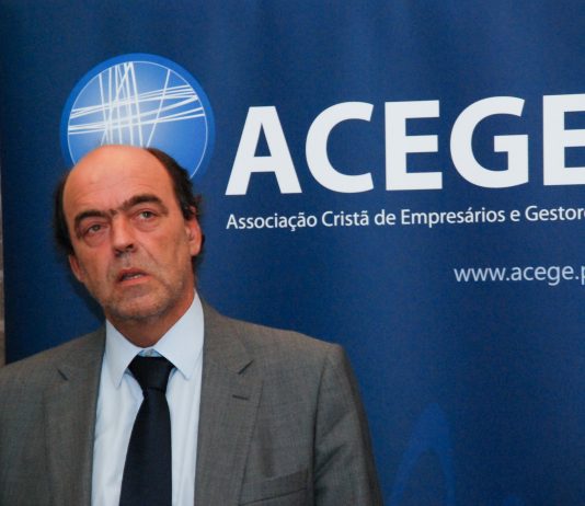ACEGE Algarve encerra ano pastoral com jantar-palestra com ex-presidente da associação