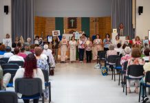 Assembleia diocesana do Renovamento Carismático Católico rezou pela paz e evocou presença de mais de 45 anos no Algarve