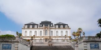 Município de Faro anunciou edifício antigo do Colégio de N. Senhora do Alto candidato às Novas 7 Maravilhas de Portugal