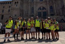 Jovens das paróquias de Lagos peregrinaram com o pároco a Santiago de Compostela