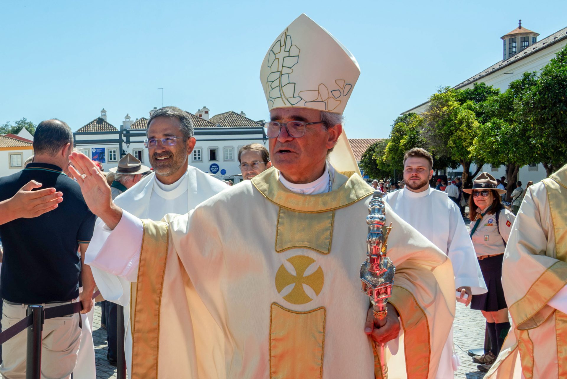 Folha do Domingo - Bispo do Algarve