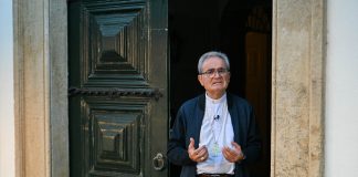 Bispo do Algarve desafia comunidades a rezar para que os seminários floresçam (c/vídeo)