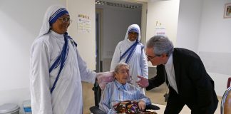 Bispo do Algarve visitou a casa das irmãs Missionárias da Caridade