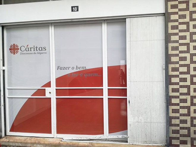 Bencao_instalacoes_provisorias_caritas (6a)
